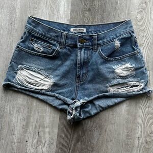 Billabong denim shorts size 25